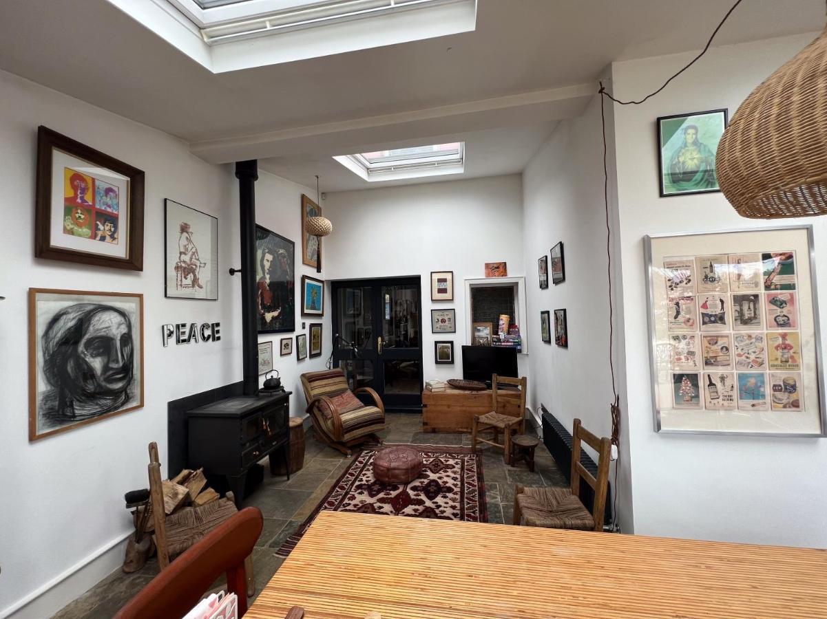 Killough Unique Townhouse With Large Garden Down To The Seaヴィラ エクステリア 写真