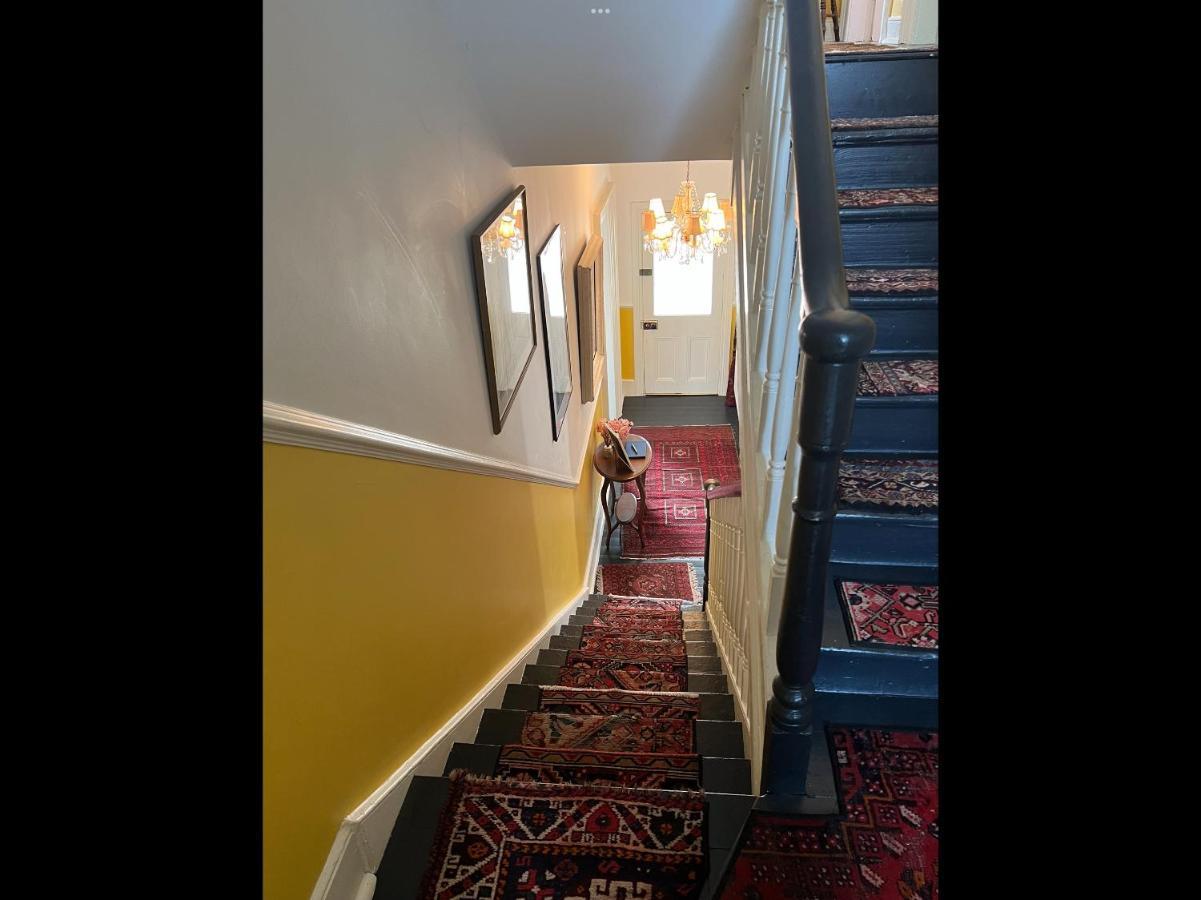 Killough Unique Townhouse With Large Garden Down To The Seaヴィラ エクステリア 写真