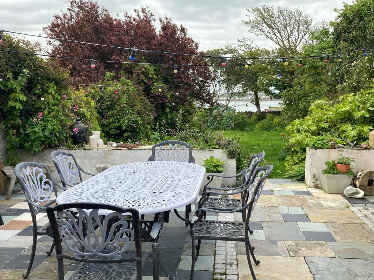 Killough Unique Townhouse With Large Garden Down To The Seaヴィラ エクステリア 写真